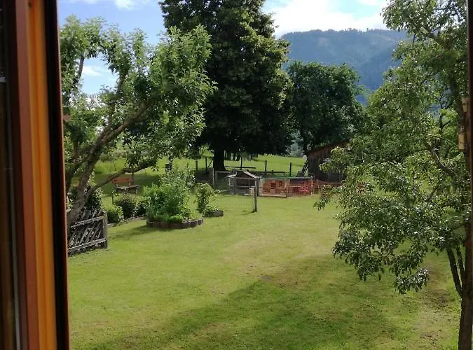 Lasserhof بيت ضيافة 3*