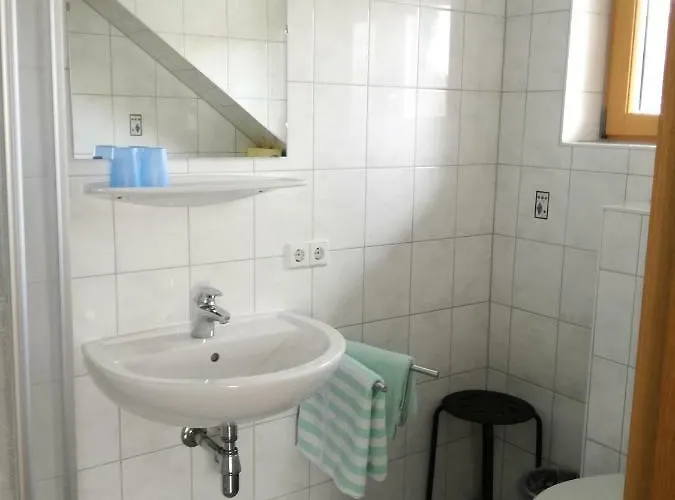 Lasserhof بيت ضيافة 3*